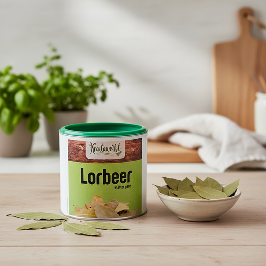 Lorbeerblätter ganz